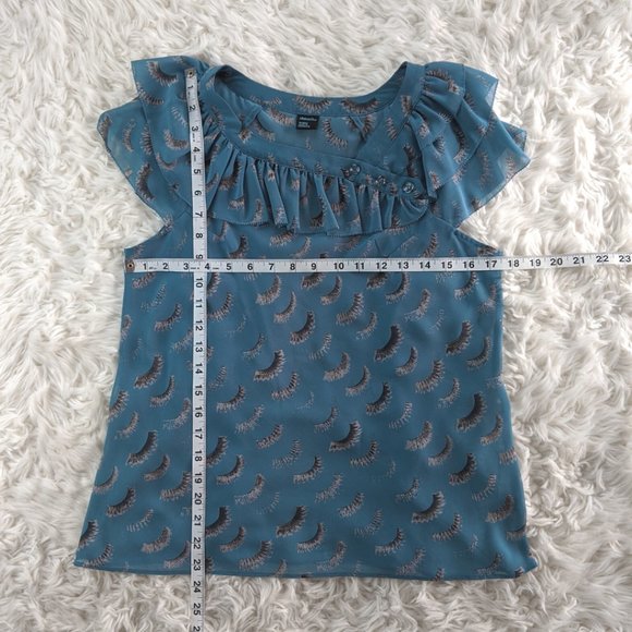 Eyelash Print Ruffle Blouse Small - Picture 7 of 8